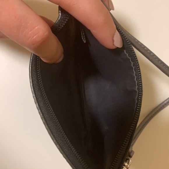 Coach wristlet - Picture 3 of 5